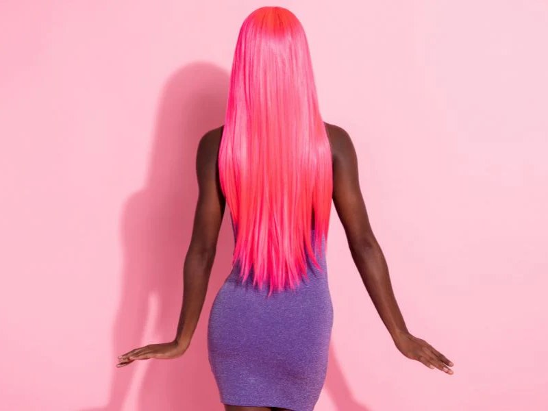 Synthetic fibers can’t absorb dye like human hair